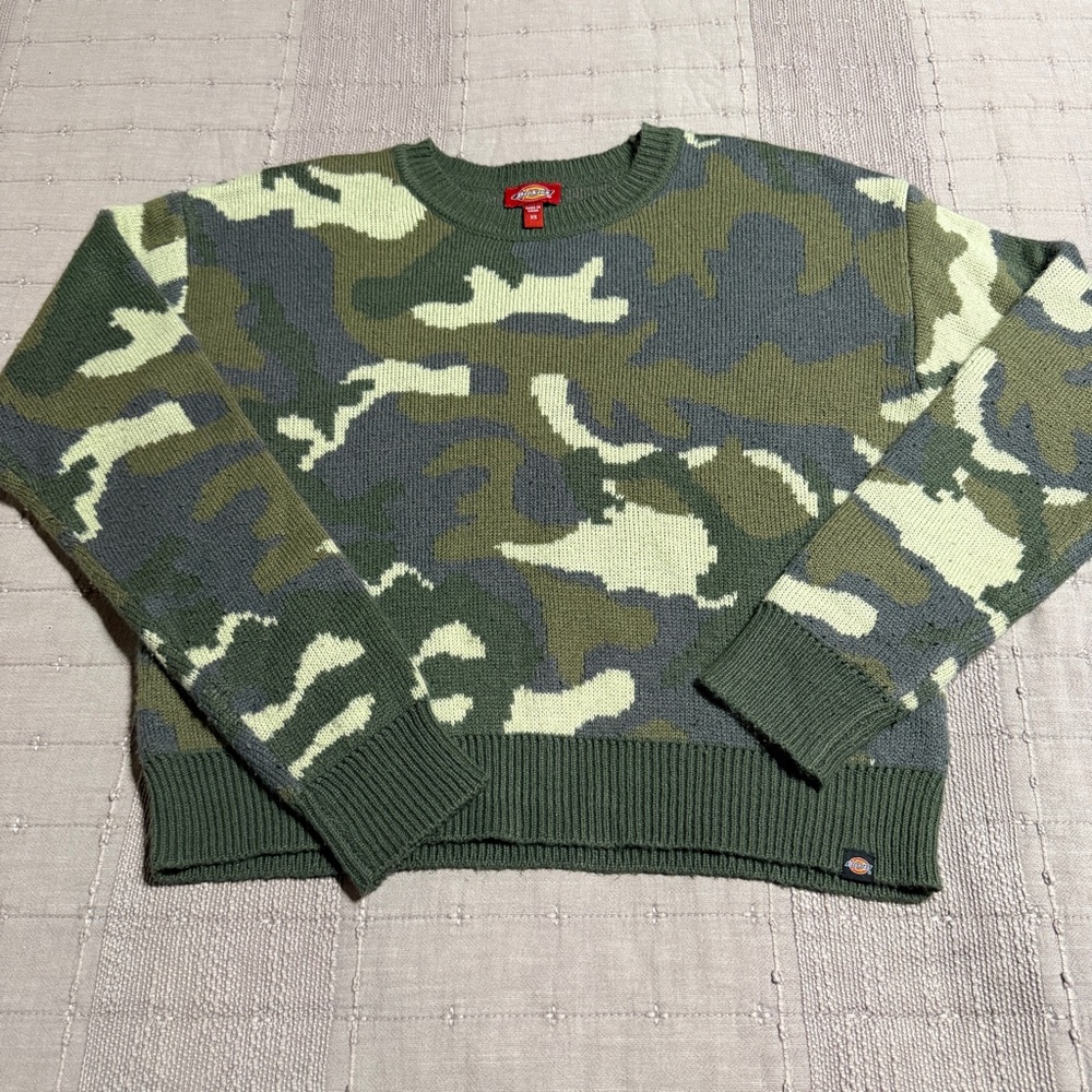 Dickies Camouflage Knit Cropped Pullover Sweater Crew Neck Green Women’s Size XS